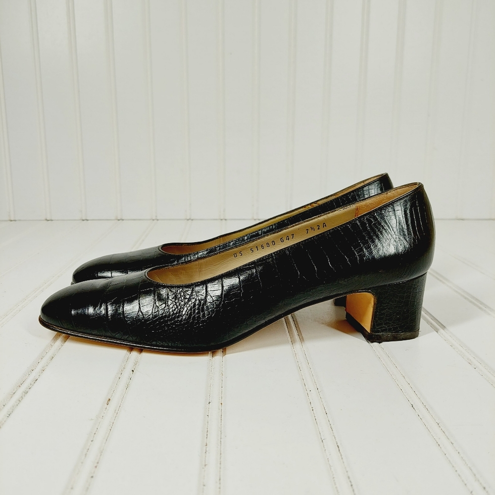Salvatore Ferragamo Pump Women’s Black Croc Slip On Round Toe Block Heels B631